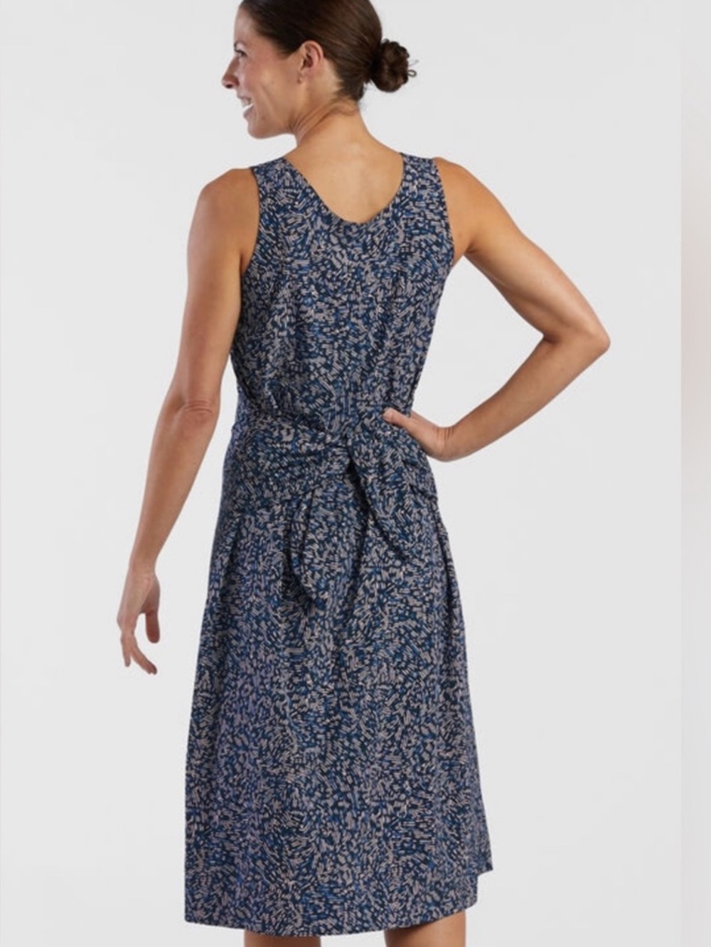 Title Nine Round Trip Midi Dress Grey NWT Medium - Picture 4 of 15